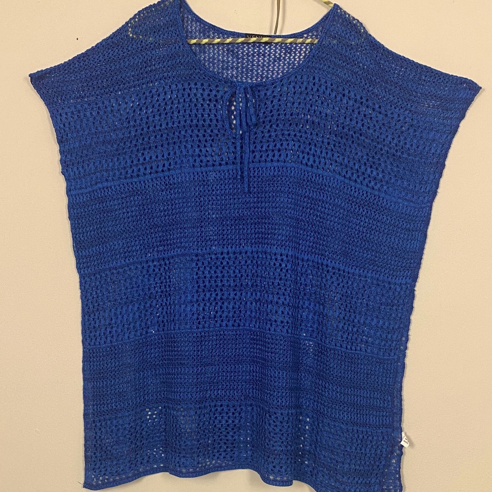 VENUS Vibrant Blue Knit Top